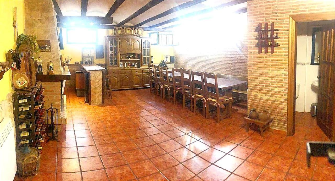 Holiday home Casa Del Huevo, 8 A 16 Pers, Rioja Alavesa, A 15km De Logrono Y Laguardia