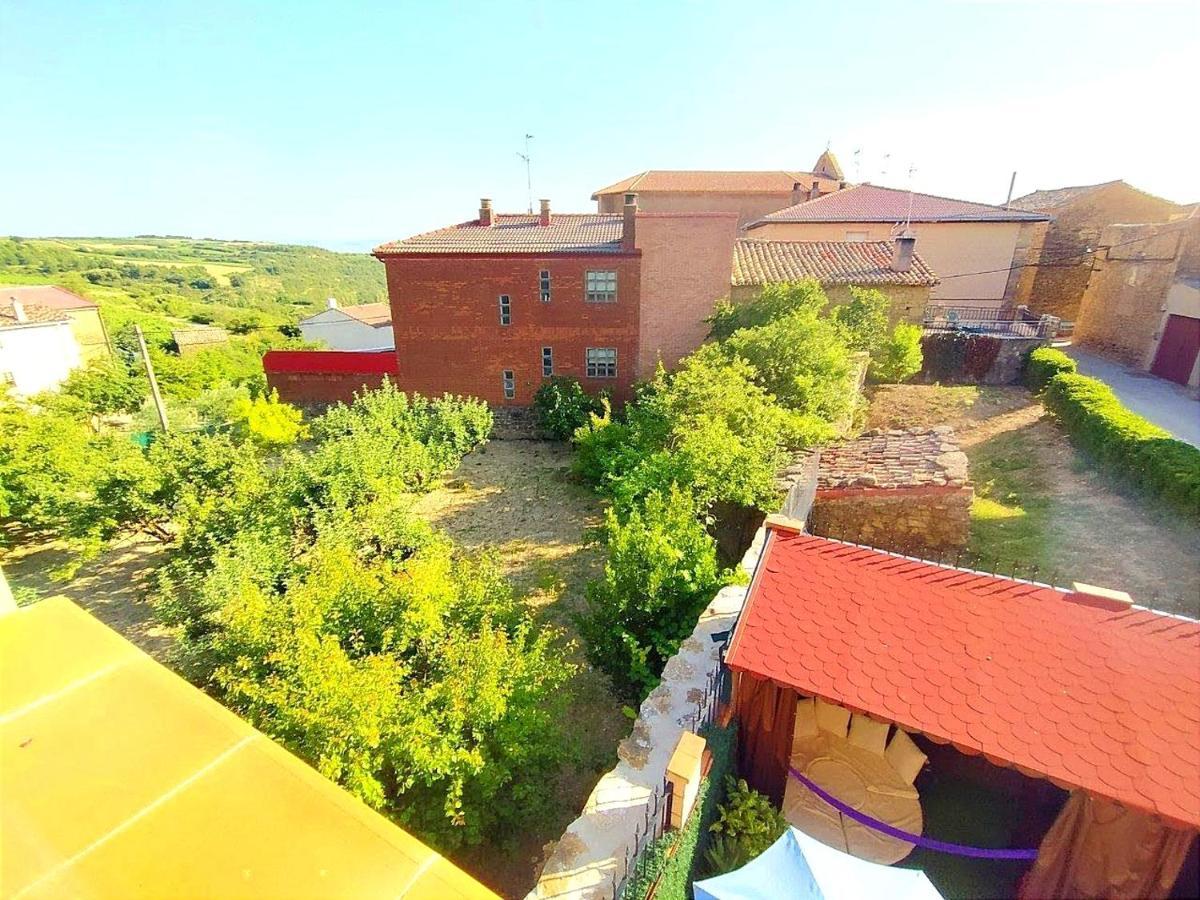 Holiday home Casa Del Huevo, 8 A 16 Pers, Rioja Alavesa, A 15km De Logrono Y Laguardia *